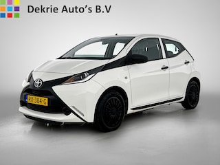 Toyota Aygo 1.0 VVT-i x-fun / Airconditioning / Elec. Pakket / Radio-Usb / Bluetooth / Apk 10-2026