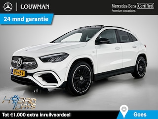 Mercedes-Benz GLA 250 e AMG Plug-In Hybride AMG Line | Night Pakket | Trekhaak | Panorama Schuif Kanteldak | 20 Inch AMG Velgen | Dodehoek Assist | Stuur en Stoelverwarming. Inclusief 24 maanden MB Certified garantie voor Europa.
