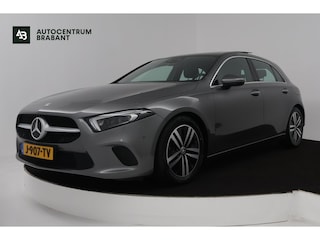 Mercedes-Benz A-klasse 180 Business Solution Luxury (PANORAMADAK, TREKHAAK, STOELVERWARMING, ELEKTR STOELEN, SFEERVERLICHTING)