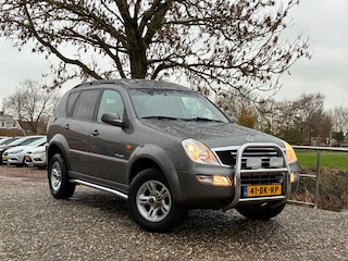 SsangYong Rexton RX 290 HR | Automaat + 4x4 + Grijs kenteken + Clima nu € 5.975,- Marge!!!
