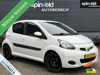 Toyota Aygo 1.0-12V Xcite White BJ`10 NAP NL APK 17-11-26 Airco
