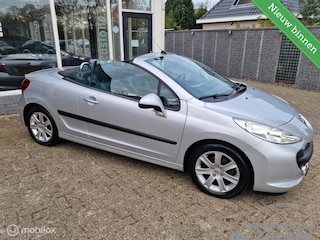 Peugeot 207 CC 1.6 VTi Première