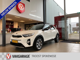 Kia Stonic 1.0 T-GDi ComfortPlusLine Navigator,1e,Eigenaar,Unieke Lage Kilometerstand,Navigatie,Achteruitrijcamera,Spraakbediening,Airco,Cruisecontrol,Parkeersensoren Achter,Aux Usb Aansluiting,Two Tone Lak,17 Inch Lmv