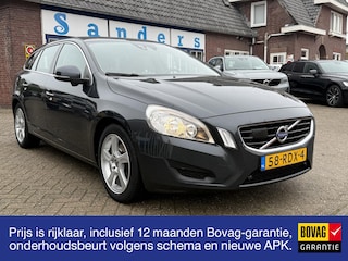 Volvo V60 1.6 T4 180 pk Momentum