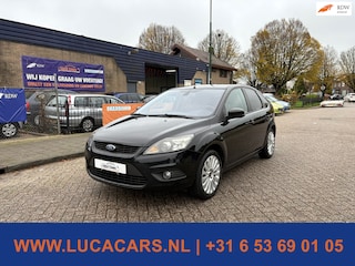 Ford Focus 1.6 Trend 2X SLEUTEL + BOEKJES!