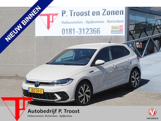 Volkswagen Polo 1.0 TSI 2x R-Line Automaat Navigatie/Virtual cockpit/Adaptive cruise control/Achteruitrijcamera/Parkeersensoren rondom/Apple carplay/Stoelverwarming/LED grill/IQ.light/Climate control/Draadloze telefoonlader/DAB/17''Lichtmetalen velgen.