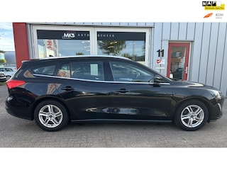 Ford Focus Wagon 1.0 EcoBoost Navigatie/FULL LED/1eEig.