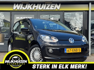 Volkswagen Up 1.0 high up! met Airco !!! 15 inch !!! Dealer Onderhouden !!!