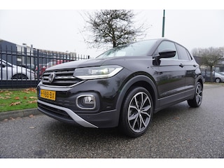Volkswagen T-Cross 1.0 TSI 115pk 7-DSG T-Cross Style Executive Design Apple Carplay Trekhaak