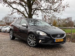 Volvo V40 2.0 D2 R-Design Business | Half leder + Cruise + Airco nu € 7.975,-!!!