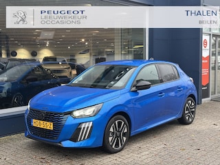 Peugeot 208 1.2 Turbo 100 PK Allure | Voorraad Deal met € 6.500 Voordeel | Navigatie | Camera | LED Verlichting | Parkeersensoren | Cruise Control | Climate Control | Lichtmetalen Velgen 16" | Half Lederen Bekleding | Apple Carplay & Android Auto Draadloos|