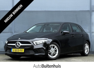 Mercedes-Benz A-klasse 180 Business Solution|1e Eigenaar|AUTOMAAT|STOELVERWARMING|CAMERA|CLIMATE|PDC|NAVI|CARPLAY