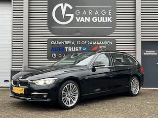BMW 3-serie Touring 320i Luxury-Line 184PK Automaat,Panodak,Trekhaak,Navi,Clima,Cruise,Isofix,KeylessEntry+Start,Led,Lmv,Usb.