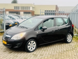 Opel Meriva 1.4 Edition NL AUTO NAP! 2e eigenaar l DEALER OH! Airco l Cruise l MTF-stuur l LM velgen! TOPSTAAT! HOGE INSTAP!