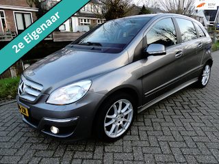 Mercedes-Benz B-klasse 200 136pk Airco Navi Trekhaak 1500kg. 2e eig.