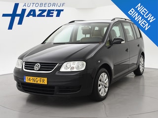 Volkswagen Touran 1.6-16V FSI DSG AUT. + LEDER | STOELVERWARMING | TREKHAAK