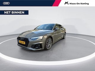Audi A5 Sportback 35 TFSI 150pk S-Tronic S edition Competition · Matrix LED · Apple/Android Car Play · Inklap. Trekhaak · Elek. Achterklep · Alarmklasse 3 · 19"Velgen · Garantie t/m 20-06-2028 of 100.000km