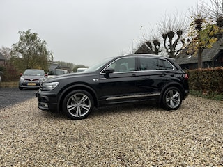 Volkswagen Tiguan 1.5 TSI R-Line Panoramadak/Trekhaak