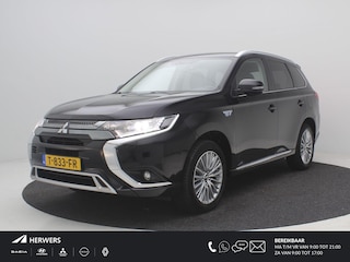 Mitsubishi Outlander 2.4 PHEV S-Edition / Trekhaak / 1500 KG Trekgewicht / Dealer onderhouden / Fabrieksgarantie tot 24-05-2027 / Navigatie / Apple CarPlay / Android Auto / Stoelverwarming voor / Achteruitrijcamera / Historie aanwezig /