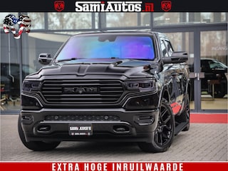 Dodge Ram 1500 BLACK OPS LONGHORN 5.7 V8 HEMI | 8820KM! | BOM VOL | HUD | LUCHTVERING | PANO | 200L LPG | ADAPTIVE CRUISE | DIGI VIRTUAL CLUSTER | CARPLAY | 3500KG | HEADUP | CREW CAB DUBBELE CABINE | 5 PERSOONS | ZWART MET BRUIN LEDER | Z.G.A.N