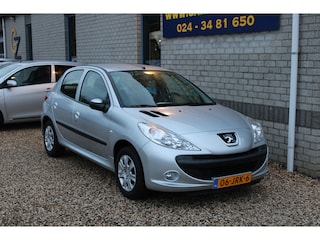 Peugeot 206 1.4 XS 5DRS airco weinig km