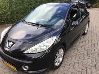 Peugeot 207 1.6 VTI XS