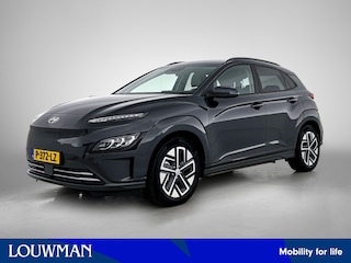 Hyundai Kona EV Premium 64 kWh | LEDER | Trekhaak | Camera | Head up Display | Stoelkoeling | Nederlandse Auto | NAP |