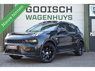 Lynk & Co 01 1.5 | Black on Black | Panorama | Carplay |