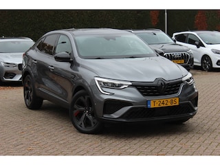 Renault Arkana 1.3 TCe 140 R.S. Line / Camera / Leder / 18'' / Bose / Keyless / Sfeerverlichting / Navigatie / Dodehoek / DAB / ACC / Stoelverwarming
