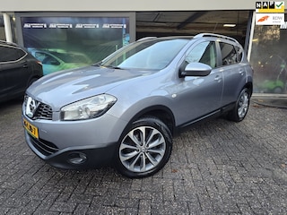 Nissan Qashqai 1.6 Connect Edition | 12MND GARANTIE | PANO DAK | LMV | TREKHAAK |