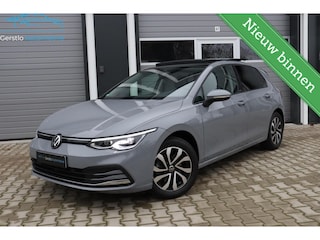 Volkswagen Golf 1.5 eTSI Style PANO camera DSG