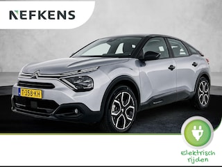Citroën C4 EV Feel 50 kWh 136pk | Lage kilometerstand | Navigatie | Achteruitrijcamera | Climate Control | Cruise Control | Parkeersensoren | Apple Carplay / Android Auto | Led koplampen | Bluetooth | DAB+ radio | Armsteun | Adaptief demping systeem | Stof/kunstlederen Comfortstoelen | 18" lichtmetalen velgen |