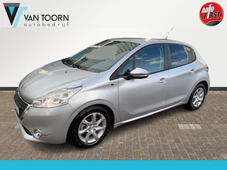 Peugeot 208 1.2 e-VTi Style , automaat, navigatie.