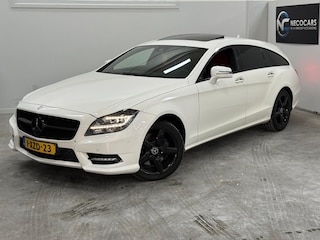 Mercedes-Benz CLS Shooting Brake 350 CDI 4-Matic / SCHUIFKANTELDAK / MASSAGESTOELEN / SUPER NETJES