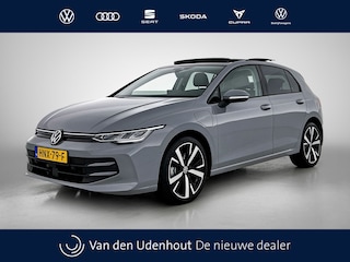 Volkswagen Golf 1.5 eHybrid 204pk Life Edition DSG / Navigatie / Stoel+Stuurverwarming / Camera / Panoramadak