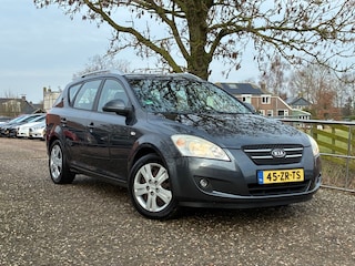 Kia Ceed Cee'd Sporty Wagon 1.4 X-ecutive | Half leder + Clima nu € 3.450,-!!!