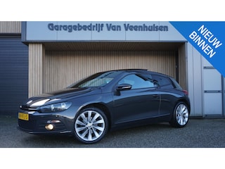 Volkswagen Scirocco 1.4 TSI 122pk Highline Plus Pano.Dak 18inch LM CLima Cruise Control *NL auto* Sportief!