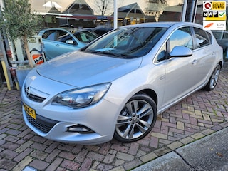 Opel Astra 1.4 Turbo Sport,nette auto