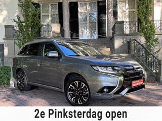Mitsubishi Outlander PHEV Instyle Autom Navi Camera 360C Xenon Leder Stoelverw Climate Cruise Ctr Full Options