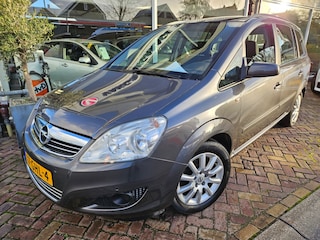 Opel Zafira 1.6 Temptation,trekhaak,navigatie