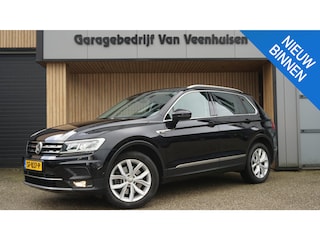 Volkswagen Tiguan 2.0 TSI 180pk DSG 4Motion Highline Pano.Dak Virtual Elek.Trekhaak 18inch LM Adaptive Cruise DCC *Complete Tiguan*
