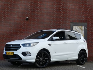 Ford Kuga 1.5 EcoBoost ST Line / Trekhaak