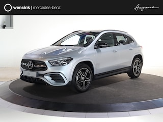 Mercedes-Benz GLA 250e Business Solution AMG | Panoramisch schuifdak | Night pakket | Achteruitrijcamera | Led Koplampen |