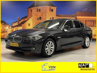 BMW 523i Executive Aut PDC Sportstoelen Leer/Stof