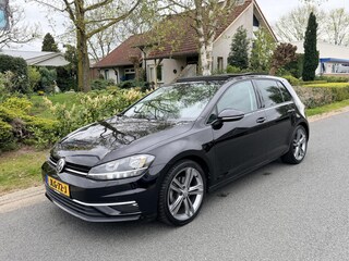 Volkswagen Golf 1.5 TSI DSG 150PK R-Line•Pano•Navi•Camera