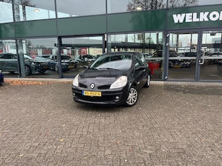 Renault Clio 1.2 TCE Special Rip Curl (Airco, Trekhaak, Inruilkoopje!!!)