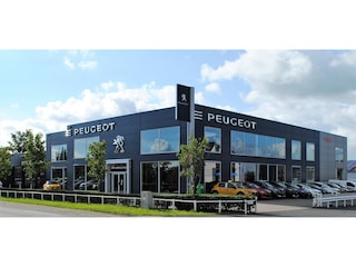 Peugeot 308 Allure 1.2 PureTech 110pk Pano