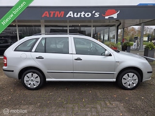 Skoda Fabia Combi 1.4-16V Ambiente km NAP Airco Apk 09-2026