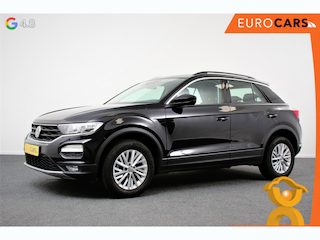 Volkswagen T-Roc 1.5 TSI DSG Style | Navigatie | Climate Control | Adatieve Cruise Control | Electrische achterklep | Stuurwielverwarming | Camera | Parkeer Sensoren