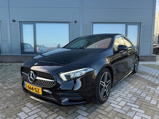 Mercedes-Benz A-klasse 180 Business Solution AMG // Automaat // 115 DKM NAP //
